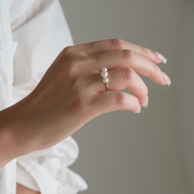 <Emi> 3粒あこやパールリング GEKKOU【K10】