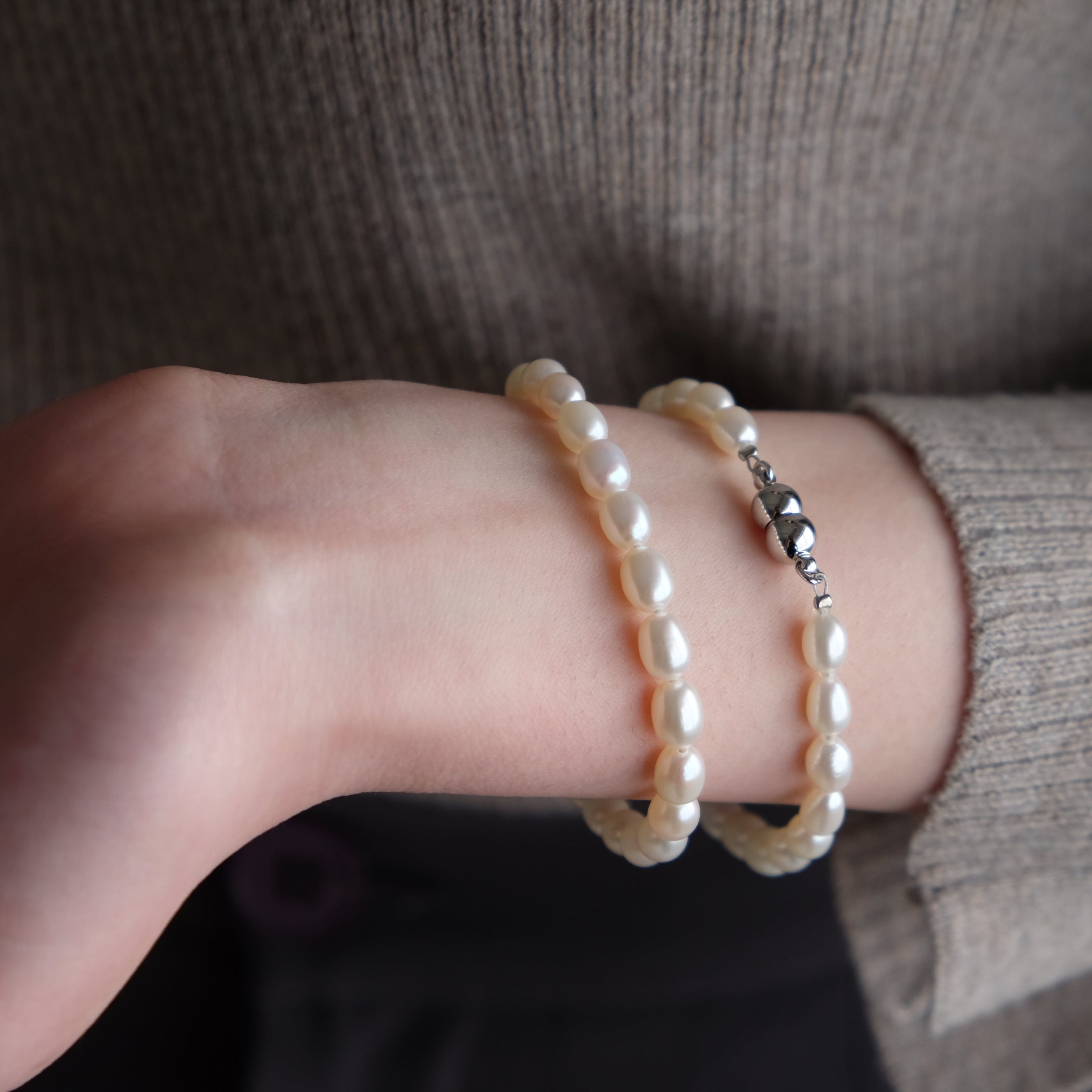 Rice 6.0-7.0mm パールブレスレット-MUSUBI(結)|職人仕上げ・マグネット