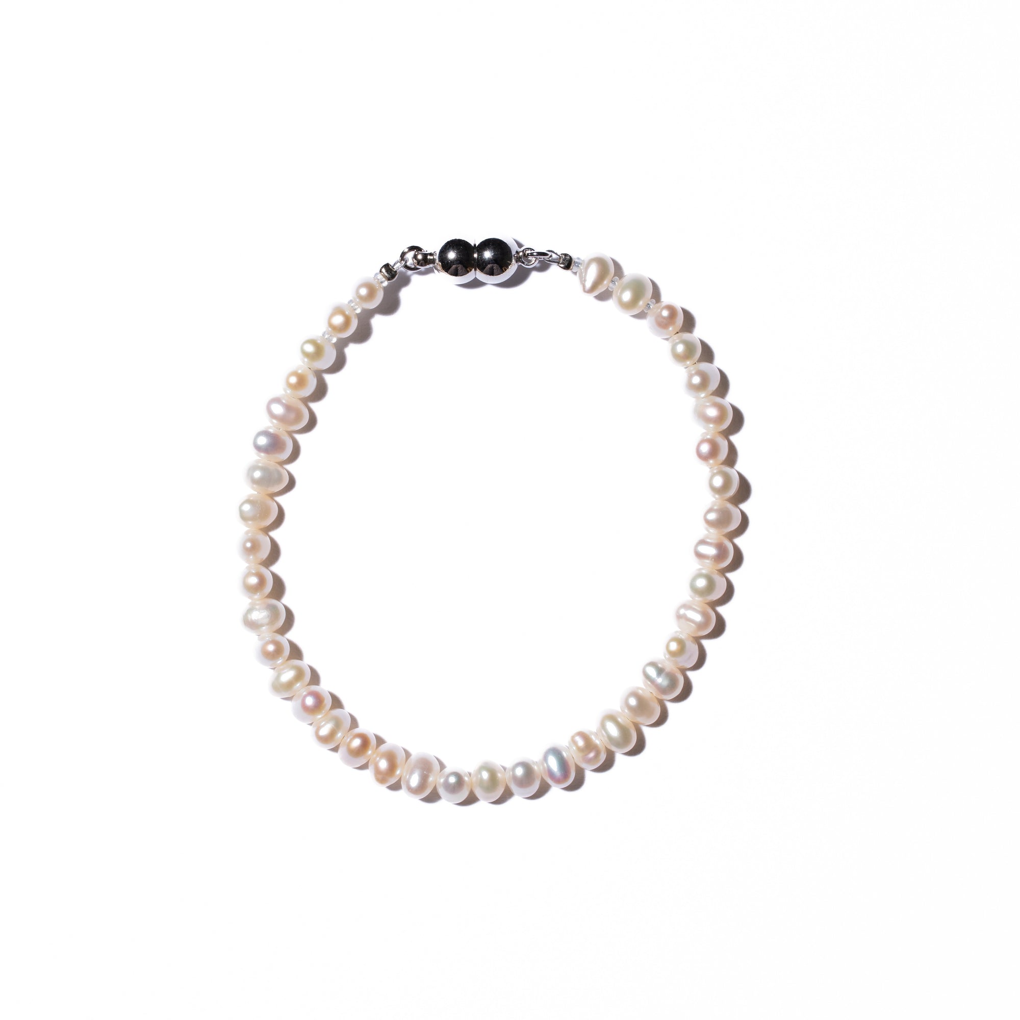 Baby Round 5.0mm パールブレスレット-MUSUBI（結）｜職人仕上げ・マグネット