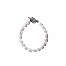 Rice 8.0mm パールブレスレット-MUSUBI（結）｜職人仕上げ・ステンレスマンテル