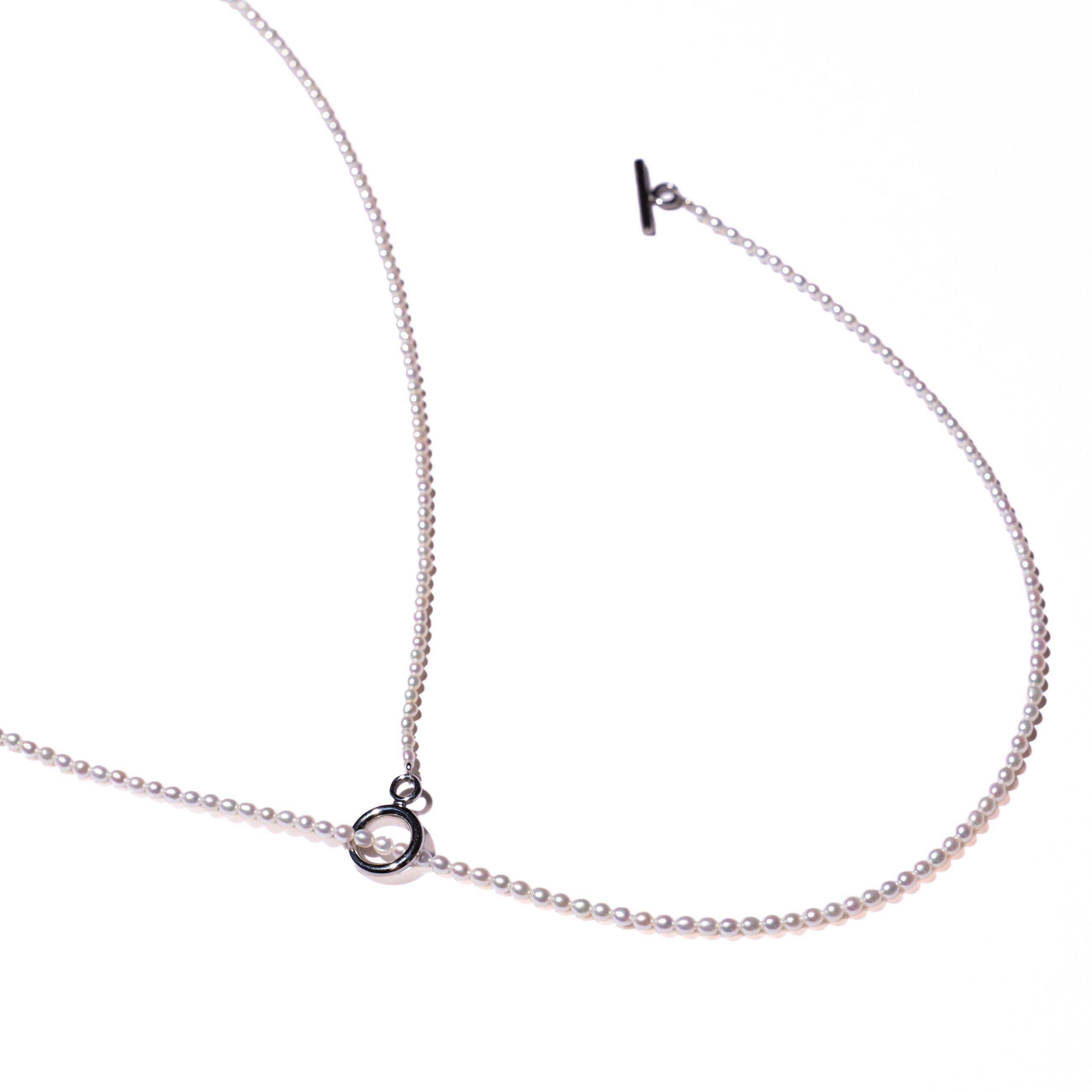 ＜NEW＞Baby Round【極小】淡水3.0mm 3WAY ロングパールネックレス-MUSUBI（結）｜職人仕上げ・マンテル仕様・日本製