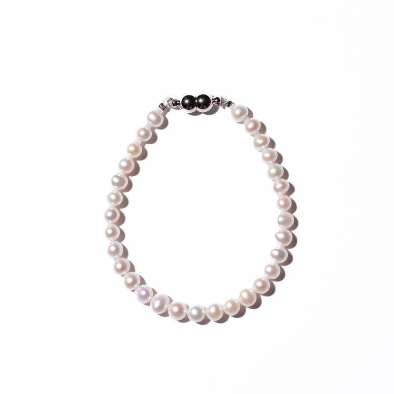 Baby Round 5.0-6.0mm パールブレスレット-MUSUBI（結）｜職人仕上げ・マグネット